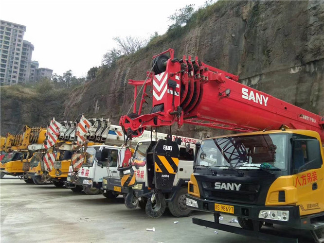 宝应县吊车出租按什么计费？台班费、单次费、里程费怎么算？